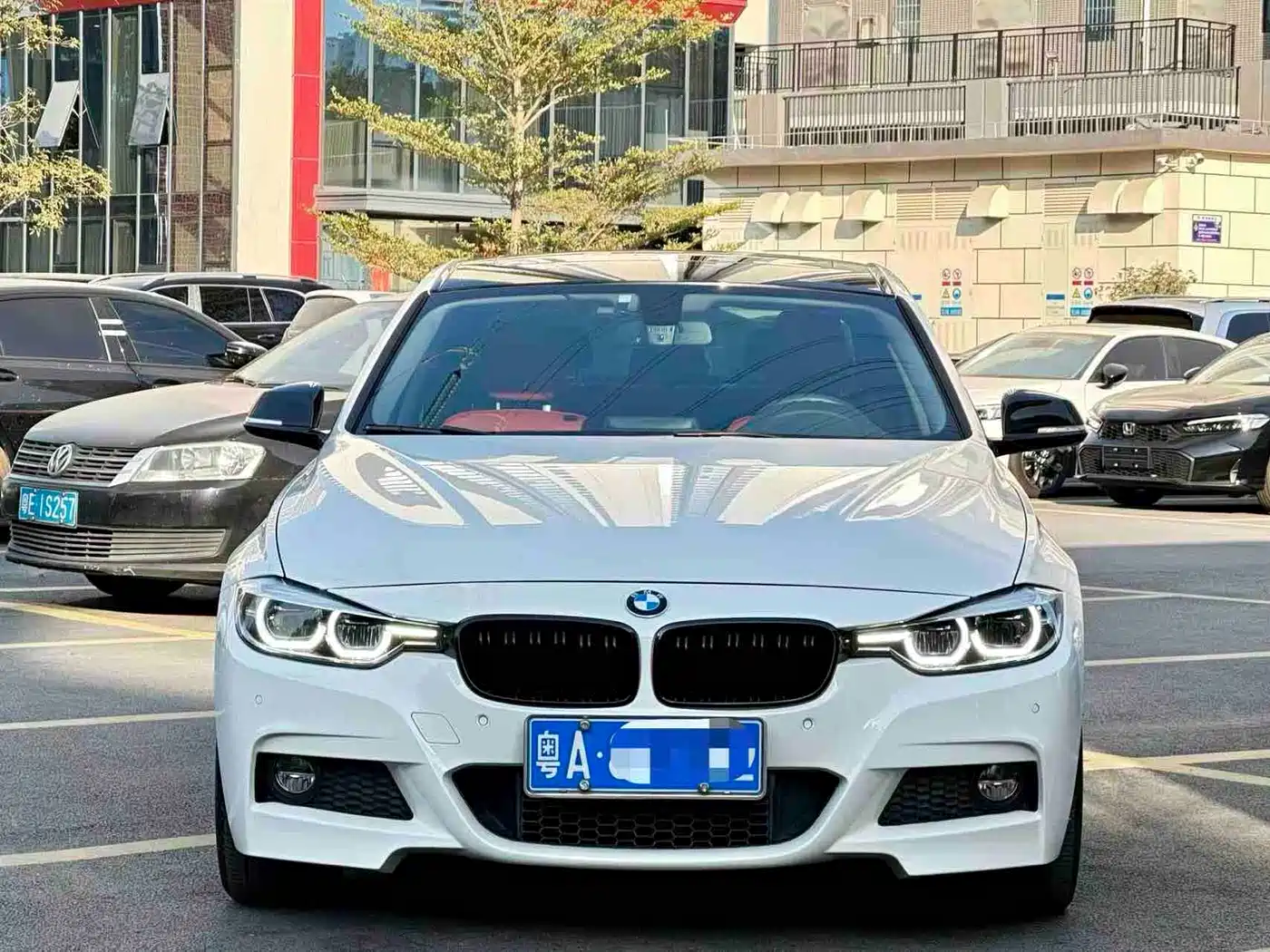 BMW 3 Series 2017 320Li M Sport фото 2