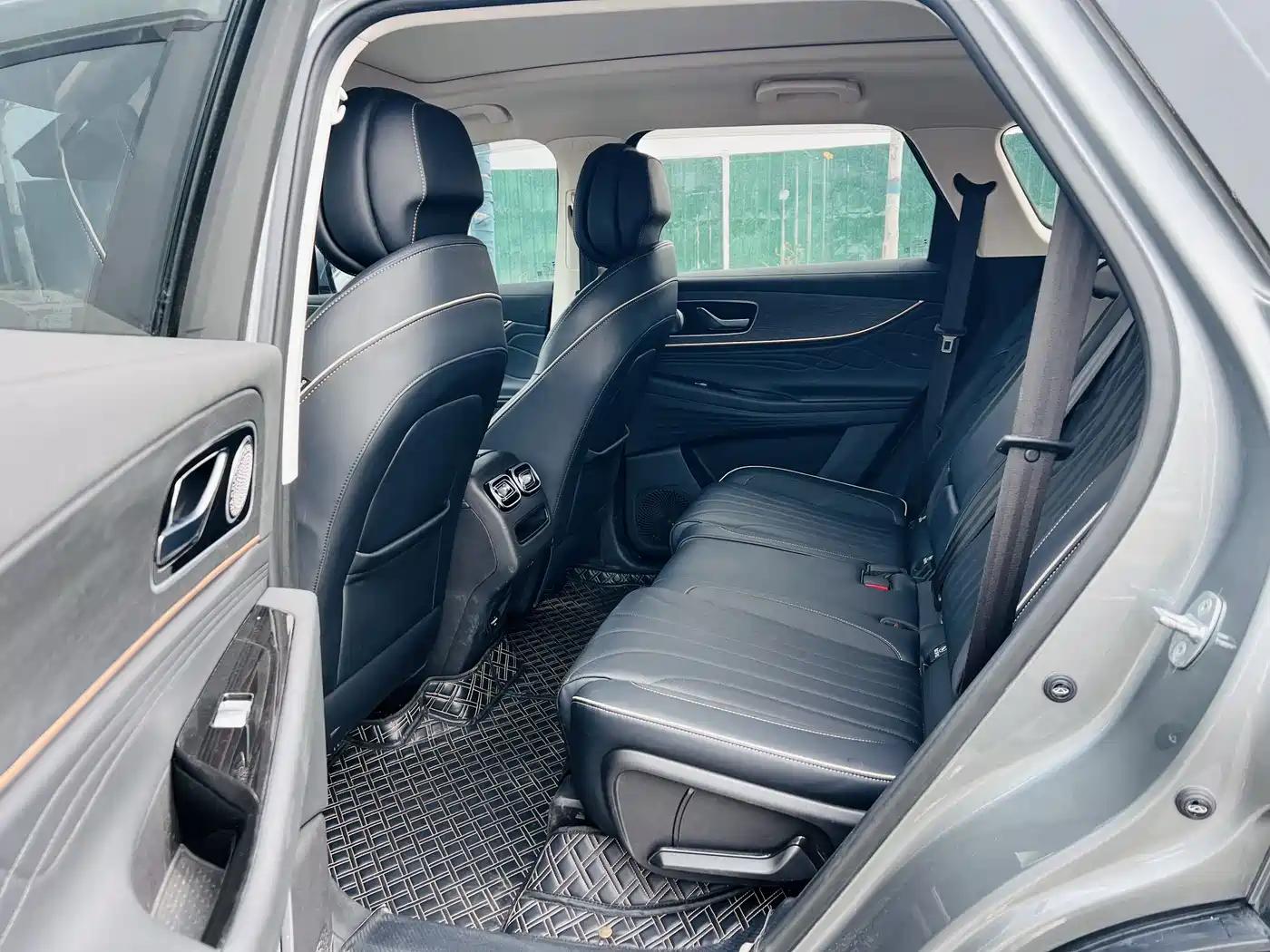 CHERY TIGGO 9