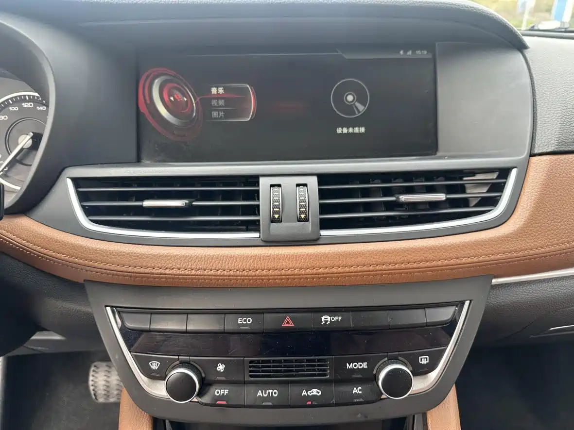 Borgward BX7 2017 2018 28T 2WD Quality Enjoy 5-Seater China V
