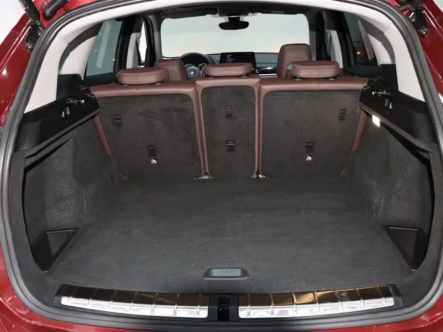 BMW X1 2021 Facelift sDrive25Li Leading фото 17