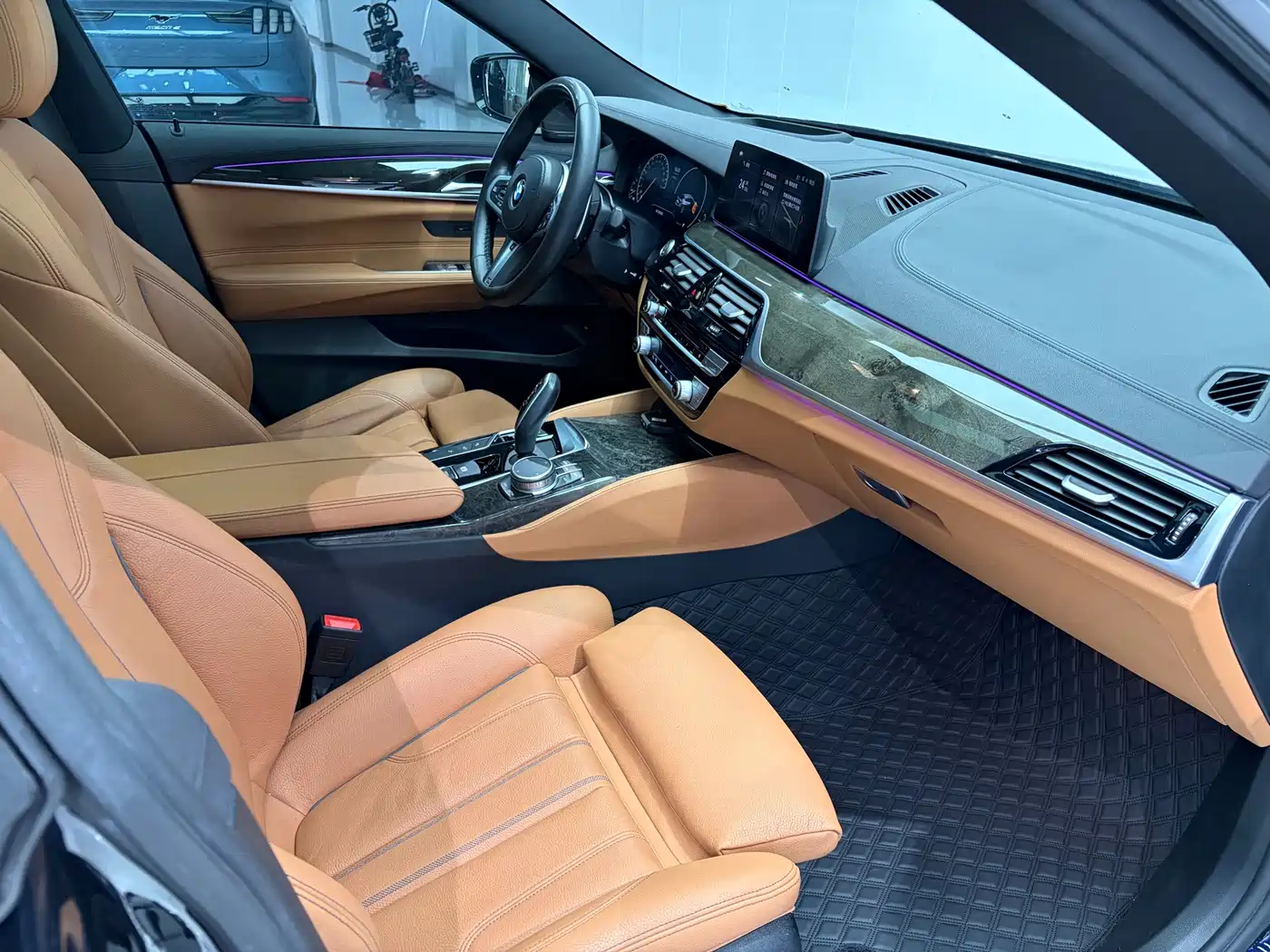 BMW 6 Series GT 2019 630i M Sport Package фото 18