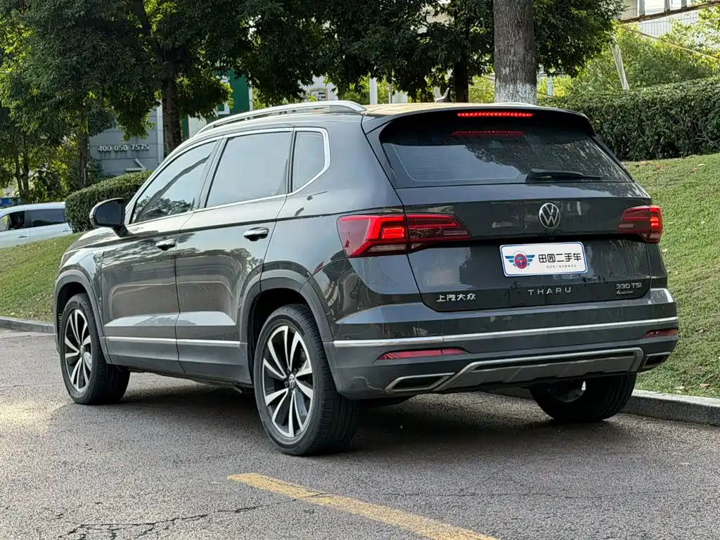 صورة 4 - Volkswagen Tharu