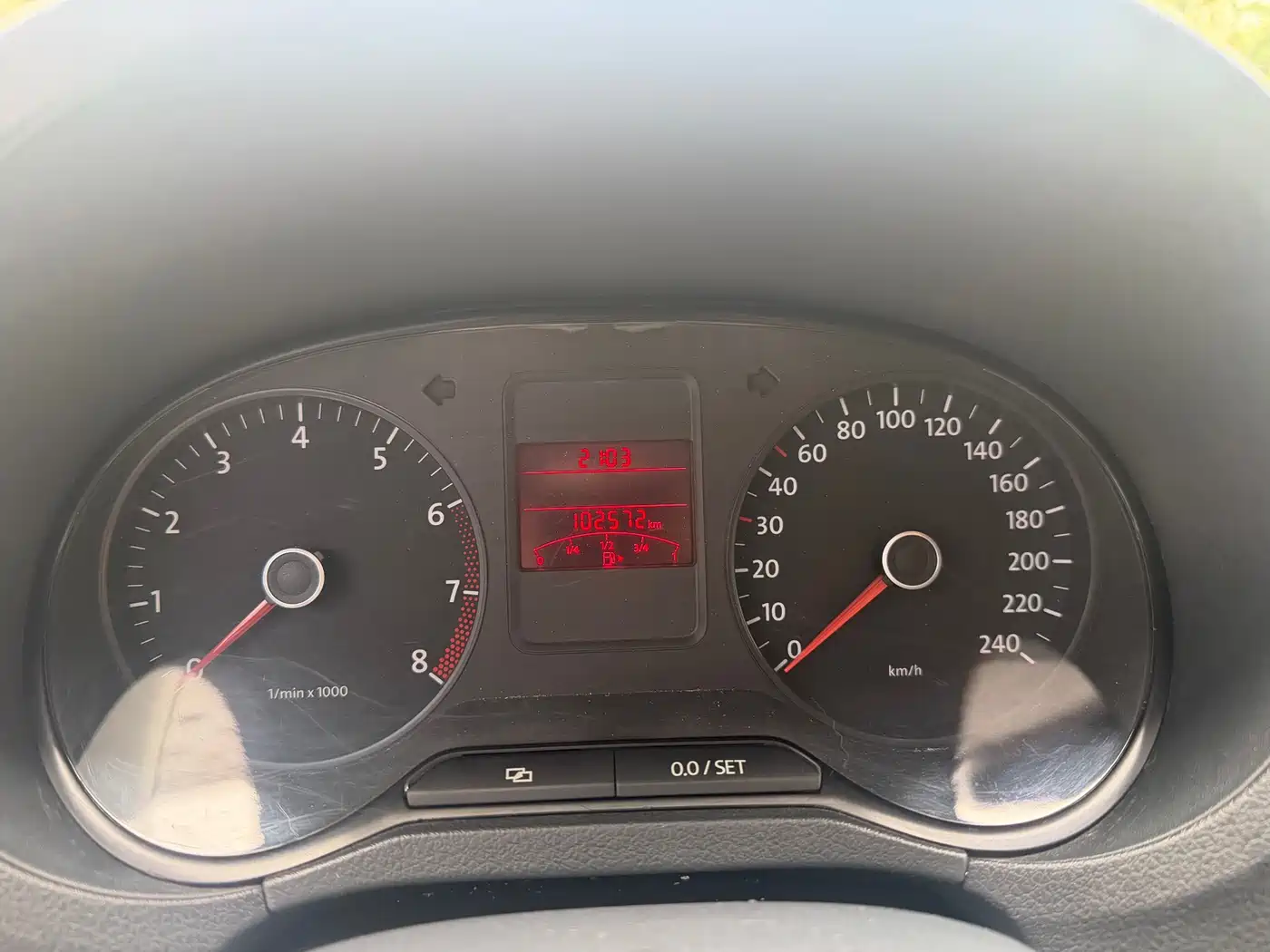 Volkswagen Polo 2011 1.4L Manual Joy Edition фото 13