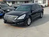 Photo 1 - Nissan Teana