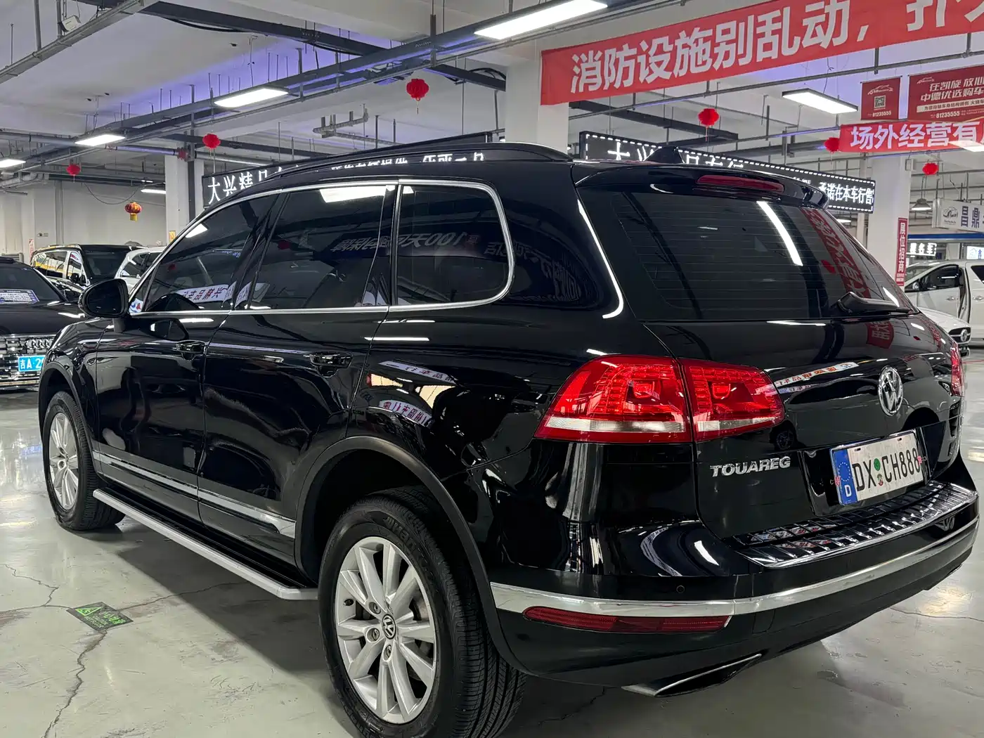 Volkswagen Touareg 2017 3.0TSI Explorer Edition фото 6