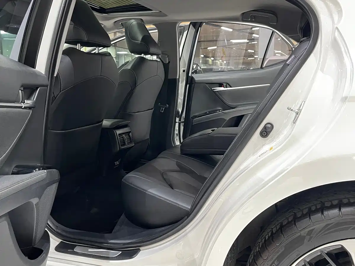 Toyota Camry 2019 2.5S Stylish (China V) фото 6