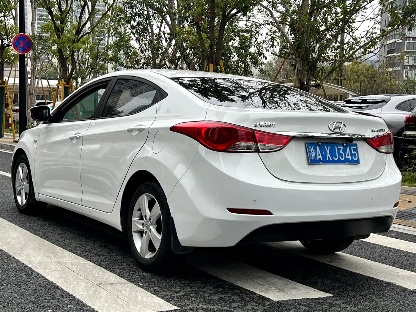 Hyundai Langdong 2015 1.6L Auto Trend фото 7