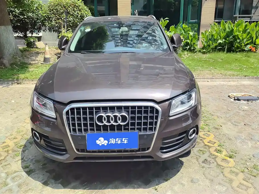 Audi Q5 2016 40 TFSI Comfort Model фото 2
