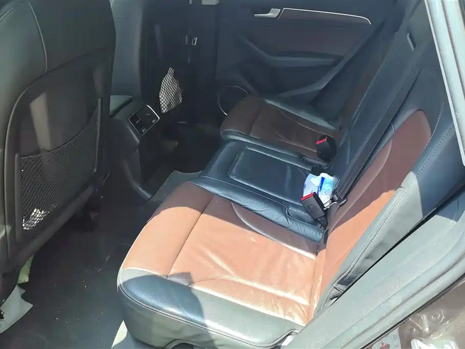 Audi Q5 2016 40 TFSI Comfort Model фото 11