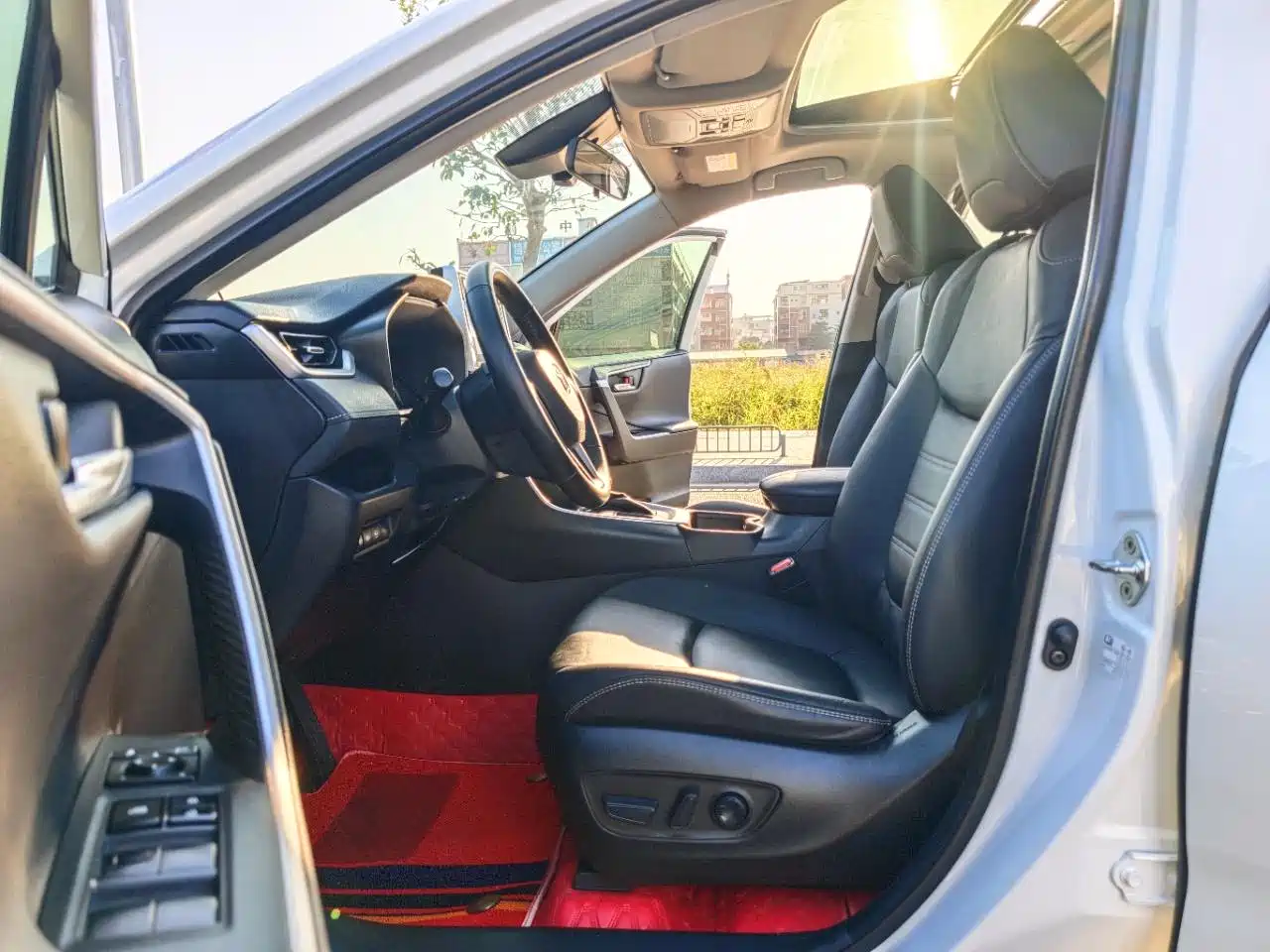 Toyota RAV4 Rongfang 2021 2.0L CVT 2WD Trend PLUS фото 5
