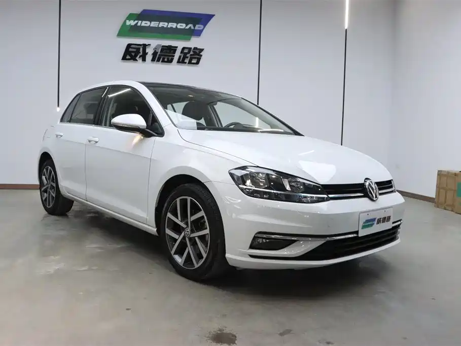 Volkswagen Golf 2019 280TSI DSG Luxury (China V) фото 5