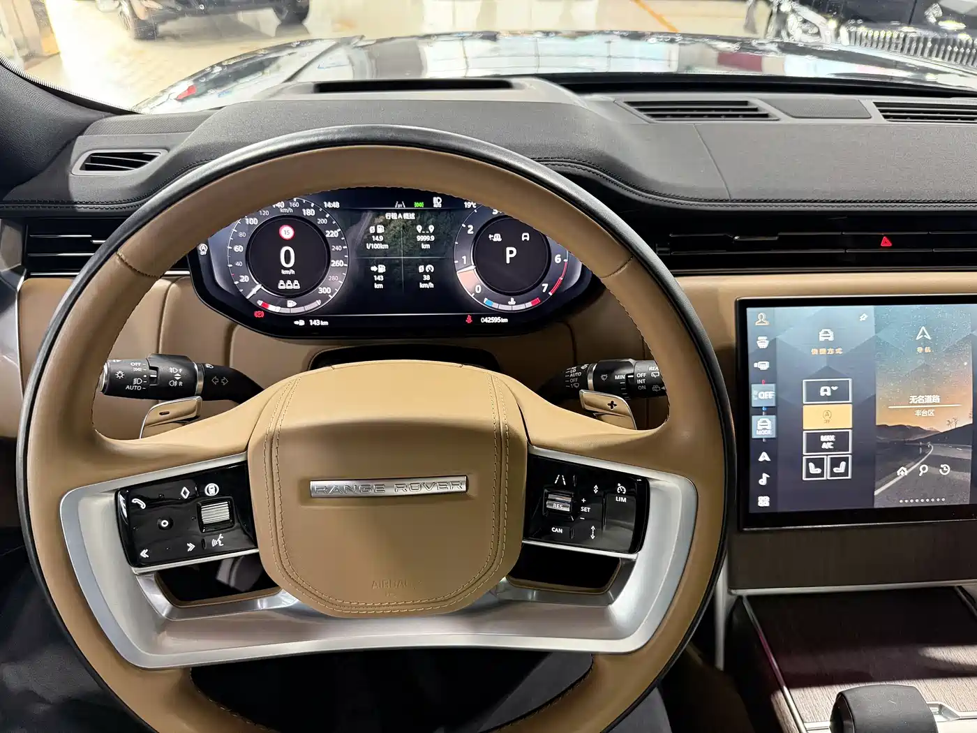 Land Rover Range Rover 2024 3.0 L6 400PS Genesis Extended фото 7