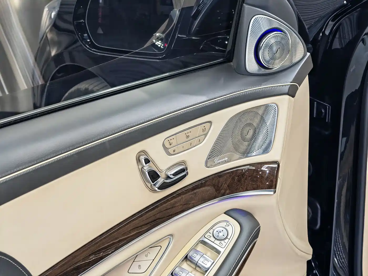 Mercedes-Benz Maybach S-Class 2015 S 600 фото 5