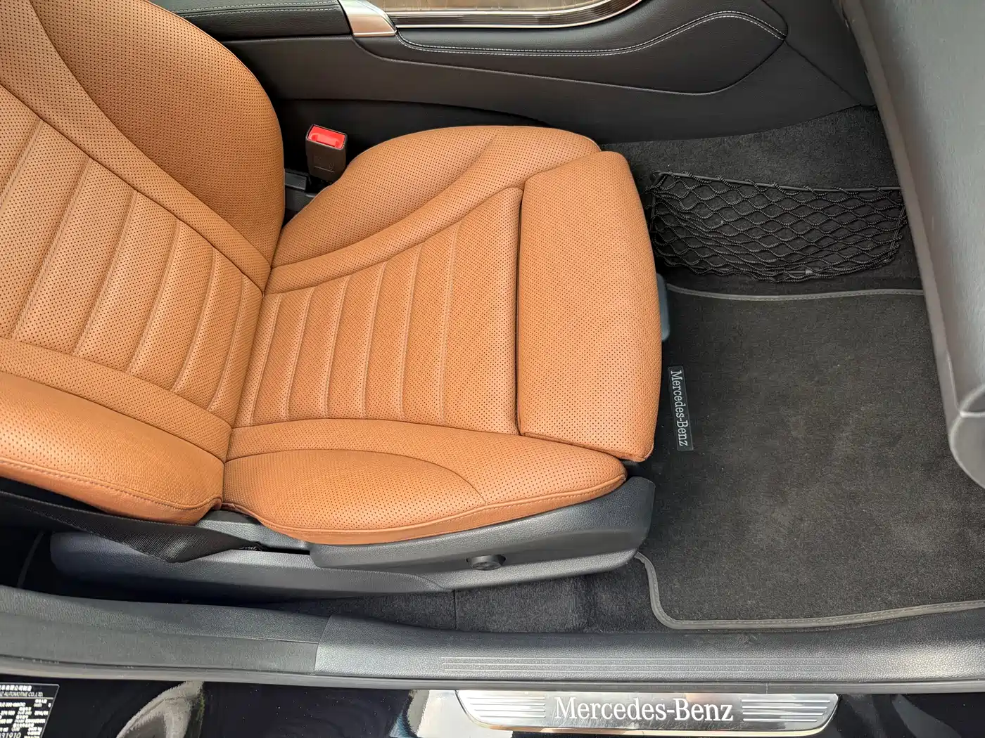 Mercedes-Benz GLC 2016 GLC 300 4MATIC Luxury фото 19