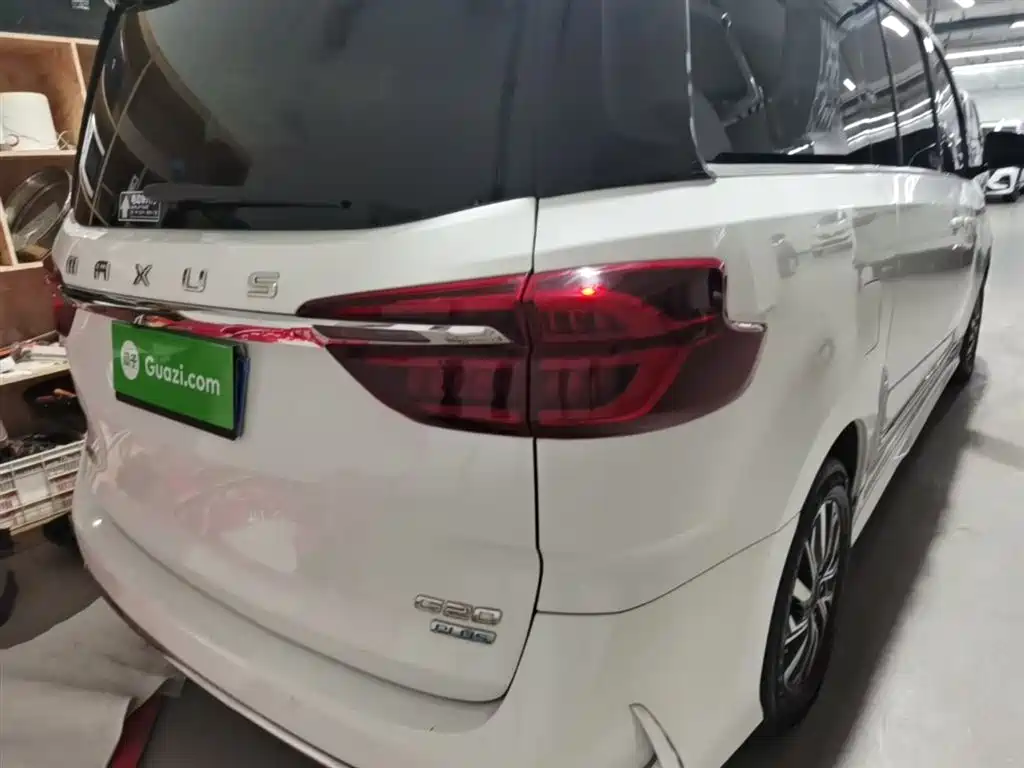 SAIC Maxus Maxus G20 2021 PLUS 2.0T Gasoline Automatic Elegance Edition фото 8