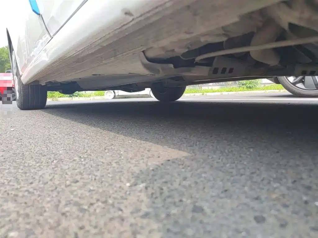 Volkswagen Polo 2016 1.4L Automatic Trend фото 6