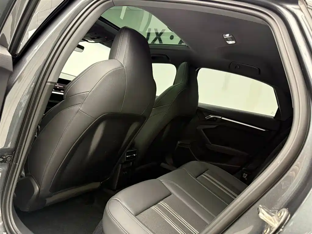 Audi A3 2023 A3L Limousine 35 TFSI Fashion Sport фото 10