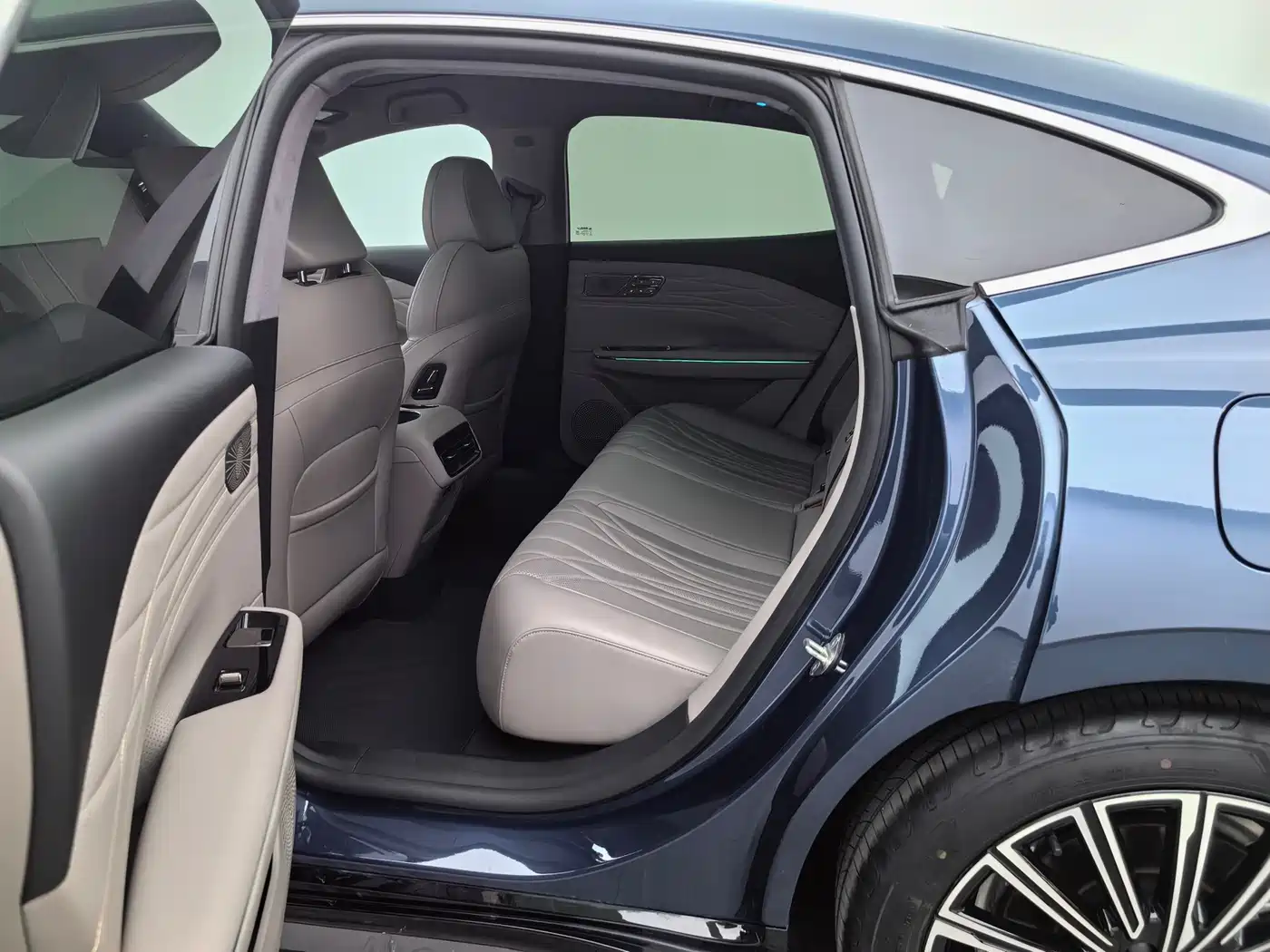 Geely Galaxy Galaxy Xingyao 8 2025 2025 130km EM-P Starship Edition
