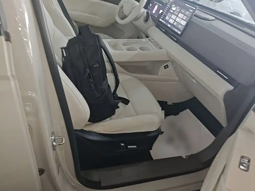 Haval Xiaolong MAX 2025 2025 Hi4 165 Ultra Smart Drive Edition