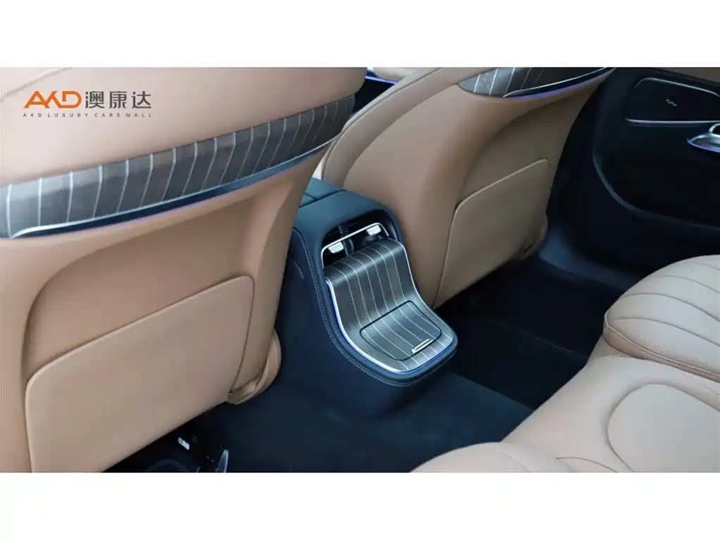 Mercedes-Benz E-Class New Energy 2024 E 350 e L Plug-in Hybrid Sedan фото 9