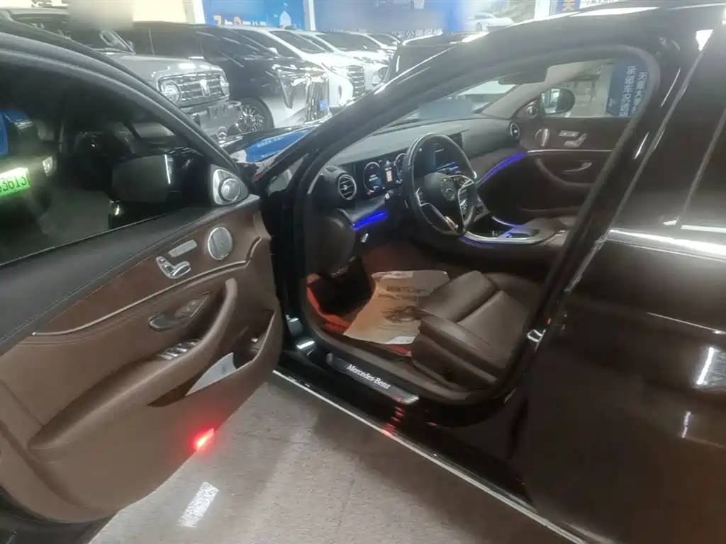 Mercedes-Benz E-Class 2023 E 260 L фото 15
