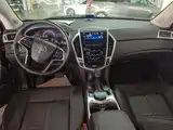 Photo 10 - Cadillac SRX