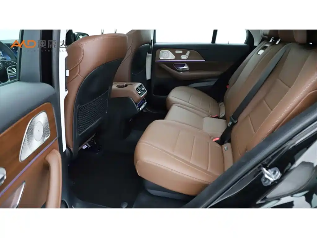 Mercedes-Benz GLE 2024 GLE 450 4MATIC Fashion фото 7