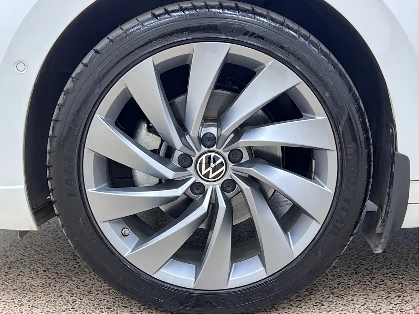 Volkswagen FAW-Volkswagen CC 2021 Model 380TSI Shining Edition фото 10