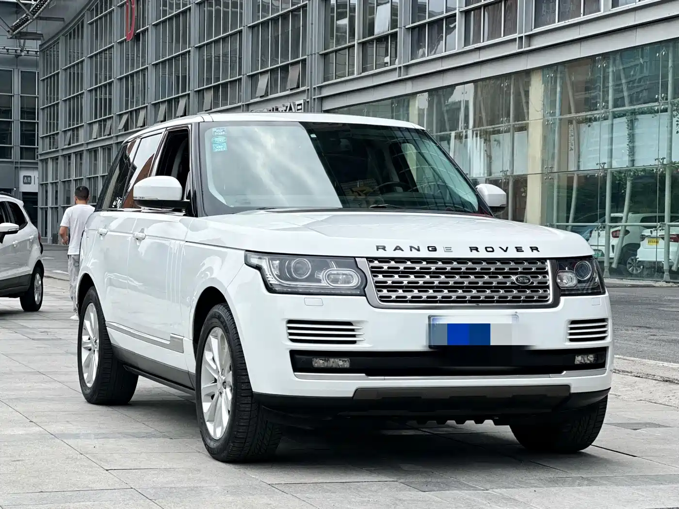 Фото 3 - Land Rover Range Rover