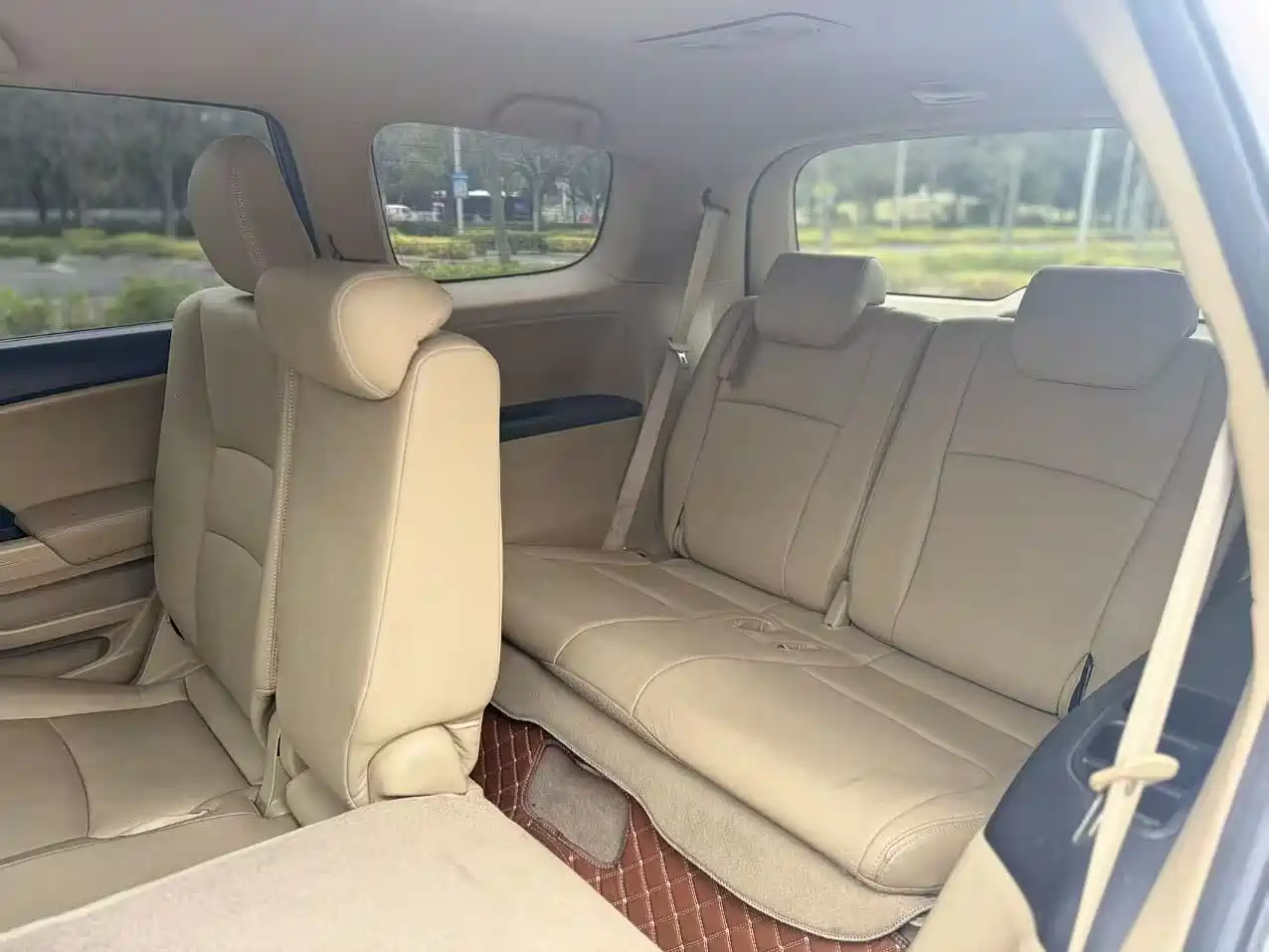 Фото 9 - Honda Odyssey