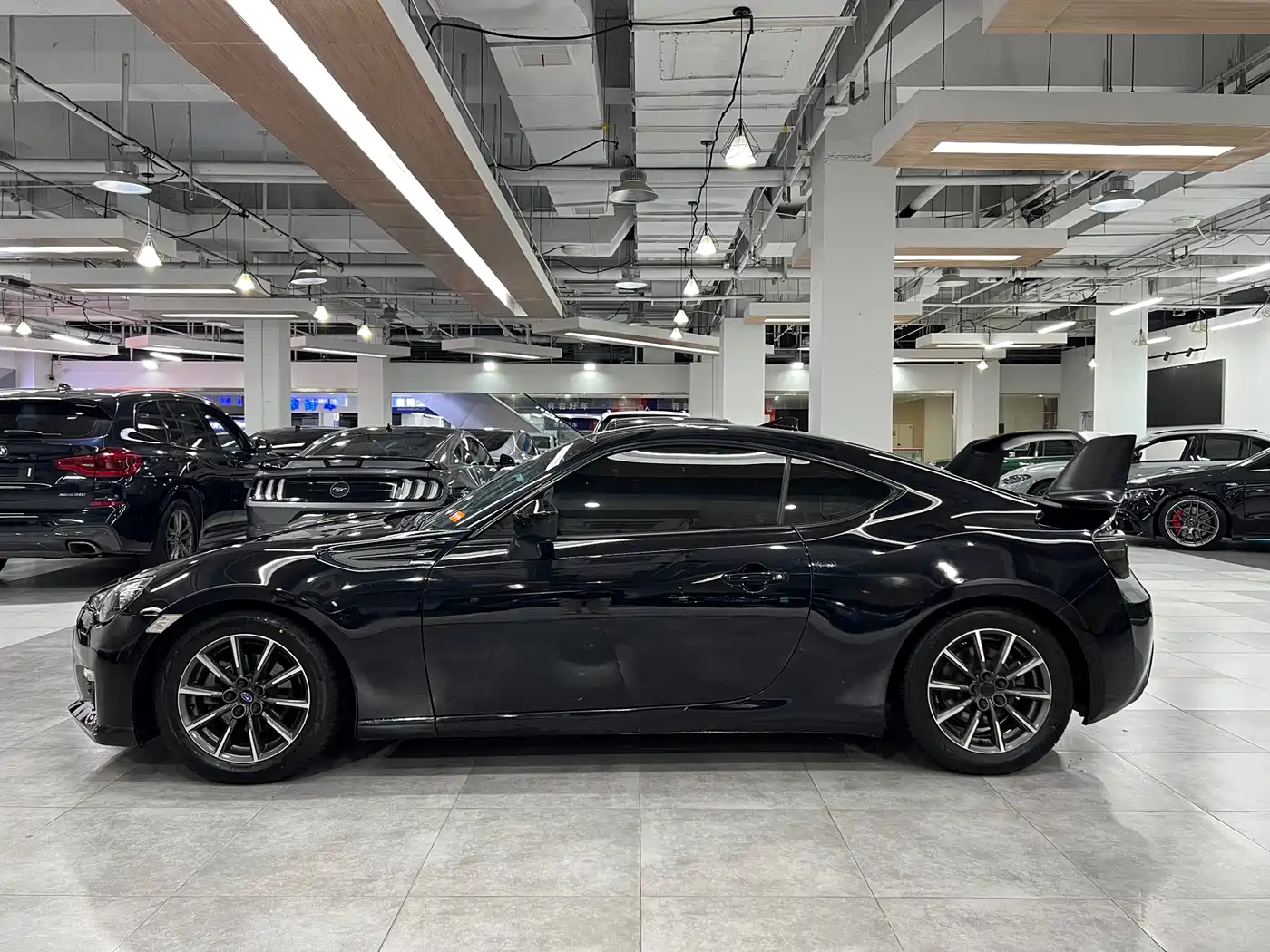 Subaru BRZ 2015 2.0i Manual фото 4
