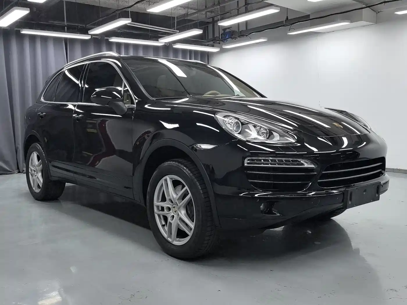 Porsche Cayenne 2011 Cayenne 3.0T фото 3