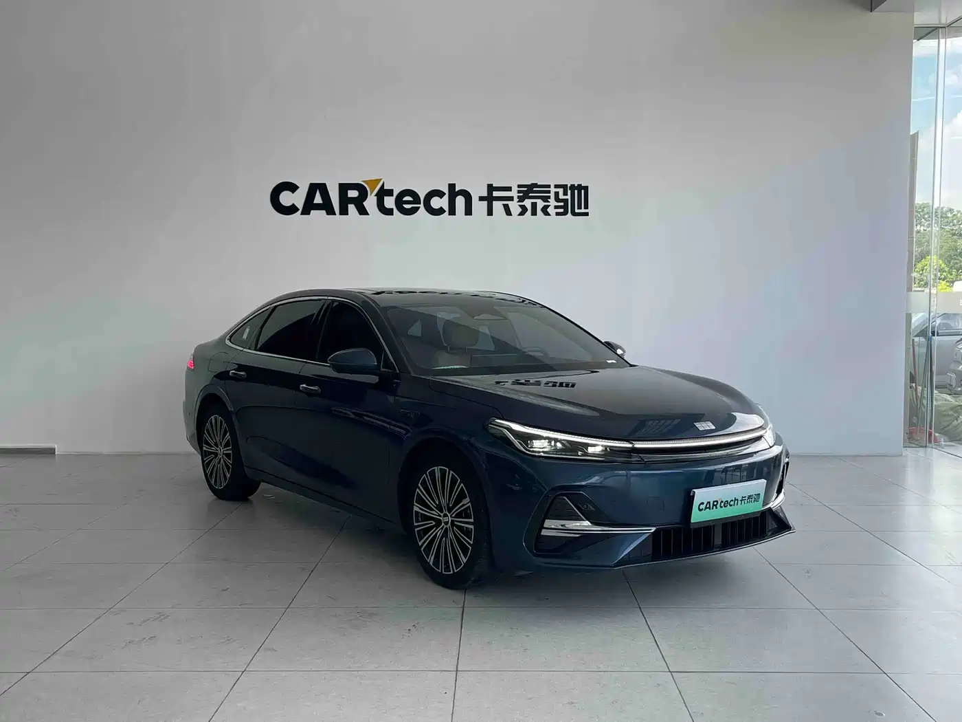 Geely Galaxy Galaxy A7 2025 EM-i фото 3
