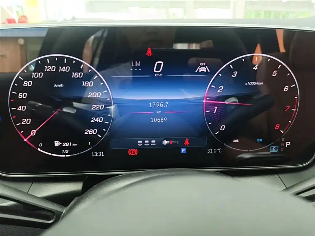 Mercedes-Benz GLC 2025 GLC 300 L 4MATIC Dynamic 5-seater фото 12
