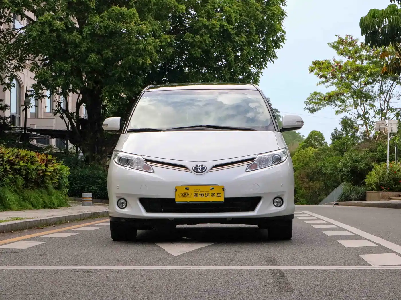Toyota Previa 2012 2.4L 7-Seater Luxury Edition фото 3