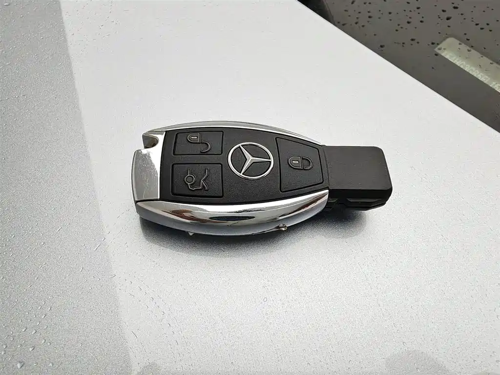 Mercedes-Benz E-Class 2015 E 260 L Sport фото 19
