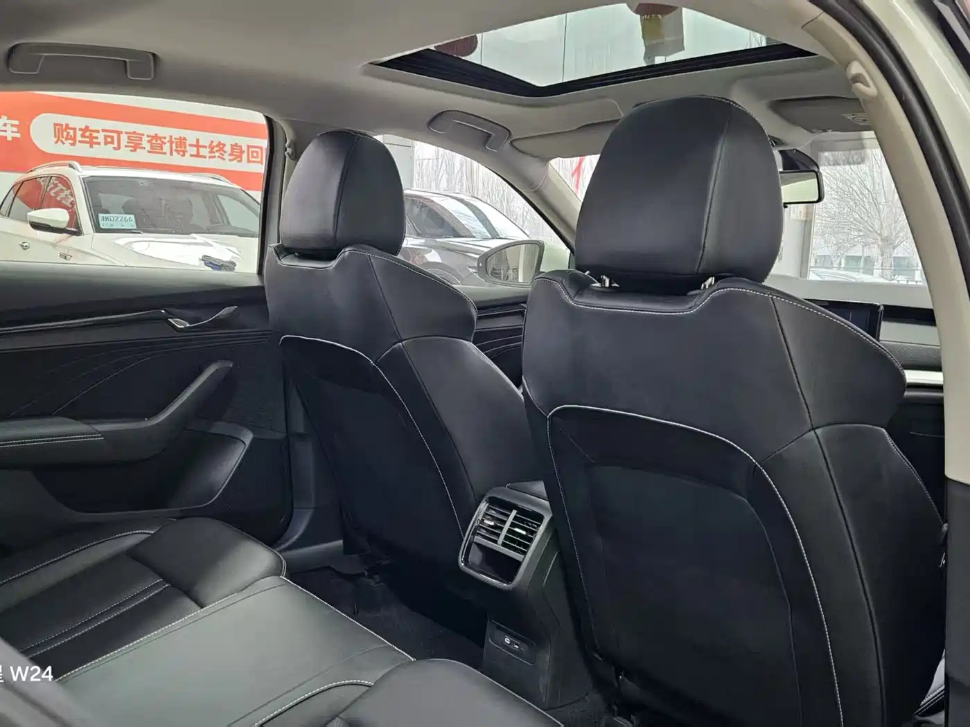 Škoda Octavia 2024 PRO TSI280 Premium Edition фото 24