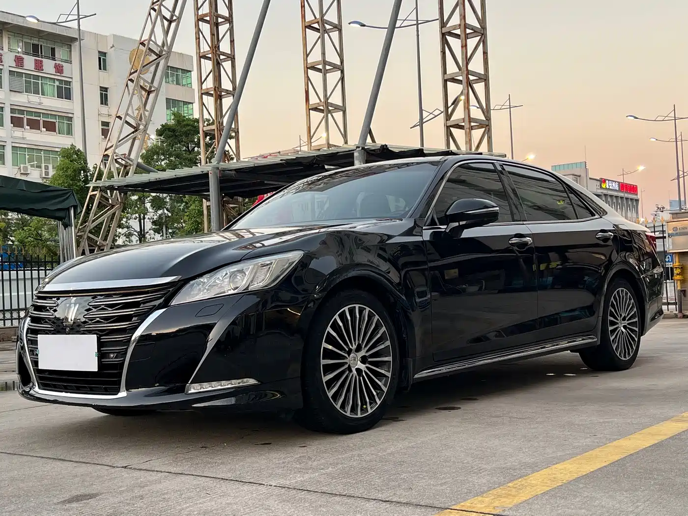 Toyota Crown 2018 — пригон из Китая