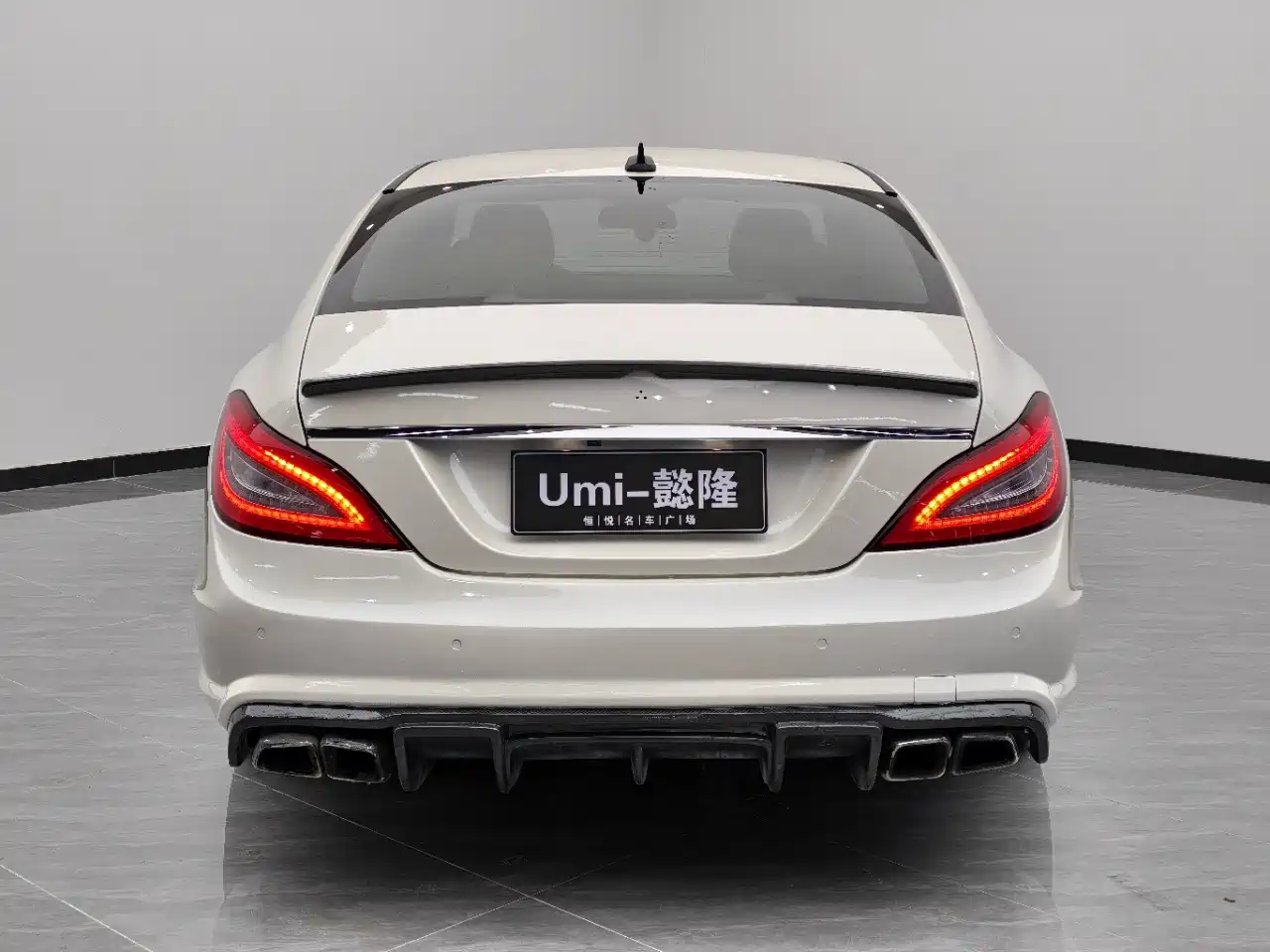 Mercedes-Benz CLS AMG 2012 AMG CLS 63 фото 4