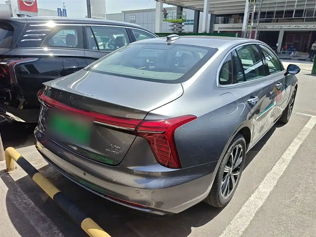 Hongqi H5 PHEV 2025 170 Super Hybrid Edition фото 7