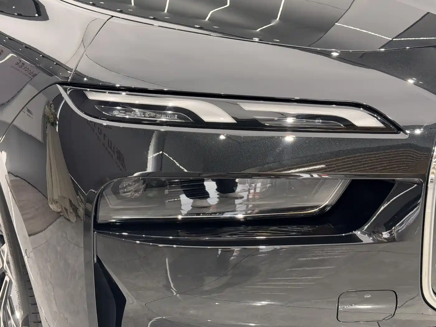 BMW 7 Series 2026 735Li Luxury Package фото 4