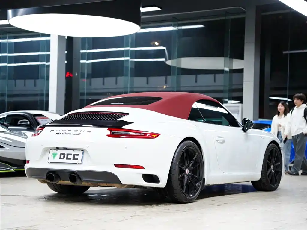 Porsche 911 2016 Carrera S Cabriolet 3.0T фото 6