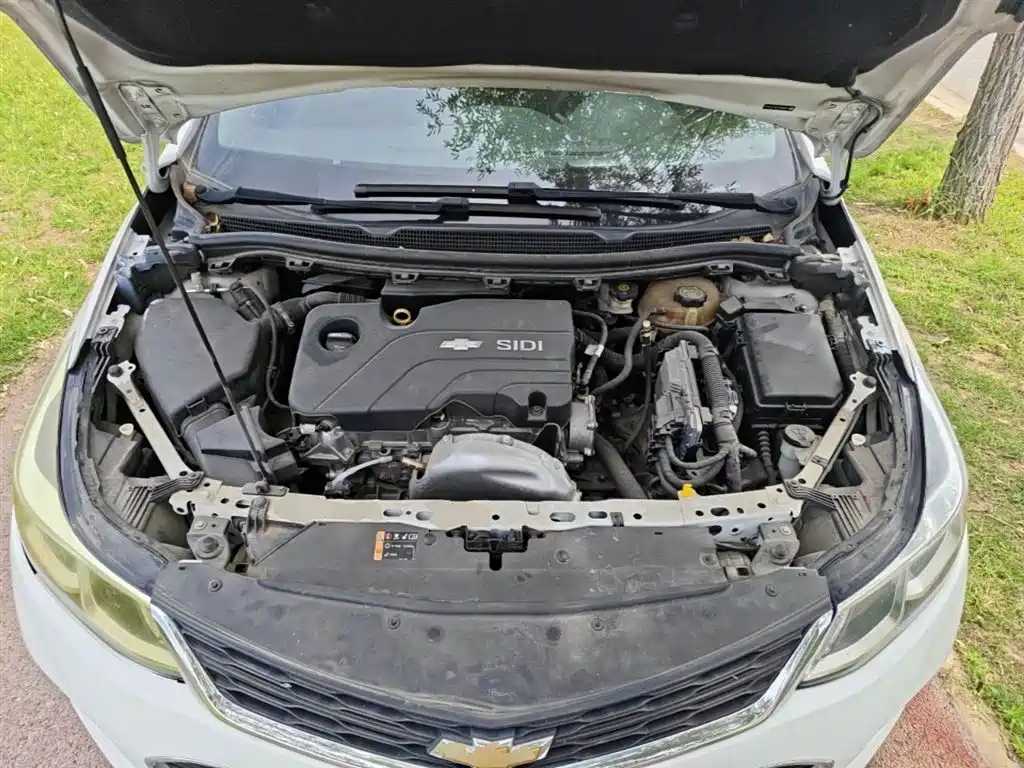 Chevrolet Cruze 2018 320 Automatic Pioneer Sunroof Edition фото 20