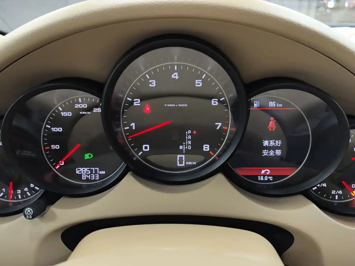 Porsche Cayenne 2011 Cayenne 3.0T фото 11