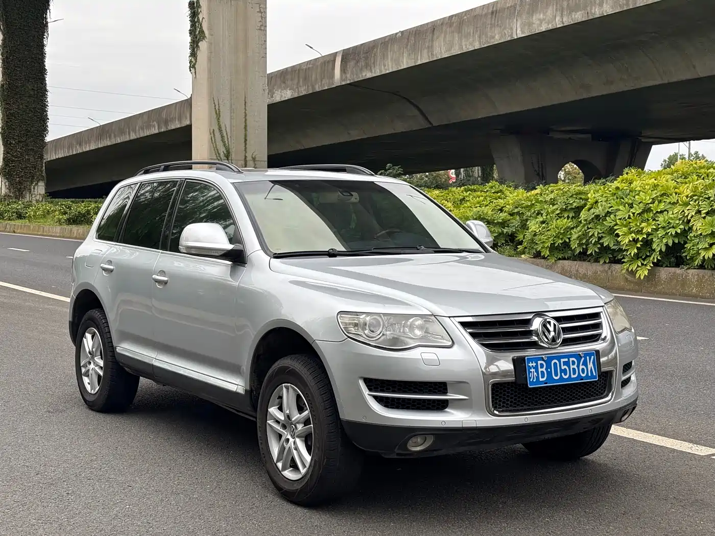 Volkswagen Touareg 2007 3.6L Luxury фото 3