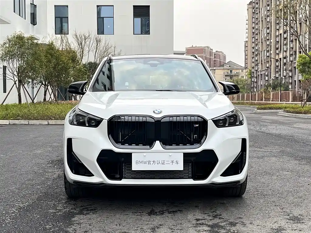 BMW X1 M35Li 2024 M35Li фото 3