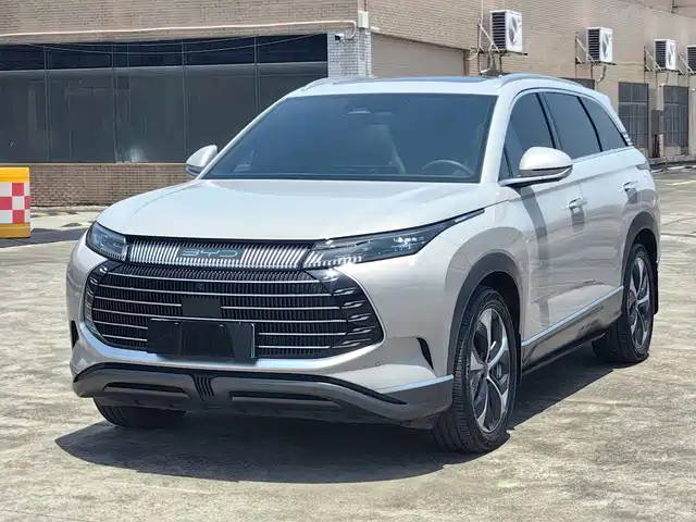 BYD Frigate 07 2023 DM-i 205KM Premium