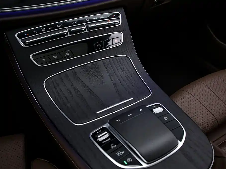 Mercedes-Benz E-Class 2022 Facelift E 300 L Fashion Style фото 9