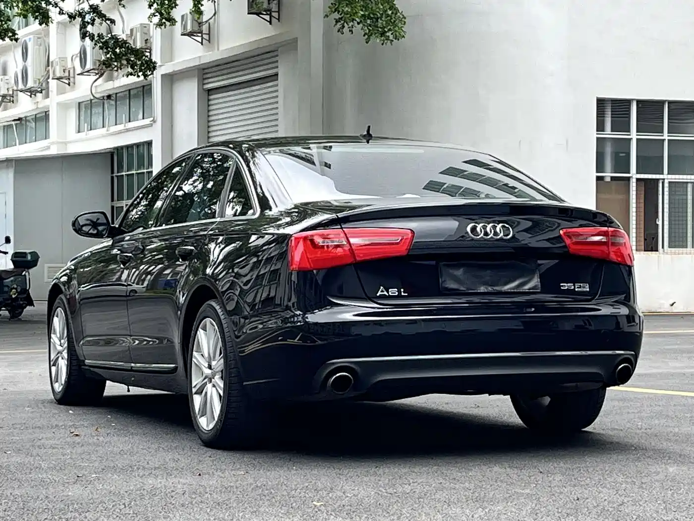 Audi A6L 2014 35 FSI quattro Luxury фото 17