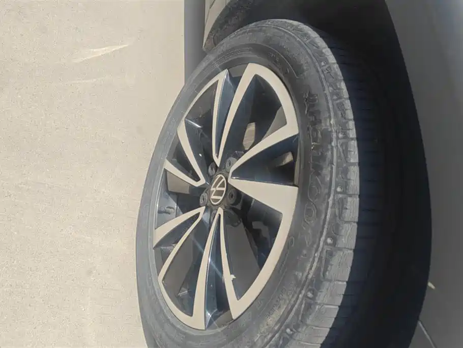 Volkswagen Tharu 2021 280TSI 2WD Luxury Plus фото 6